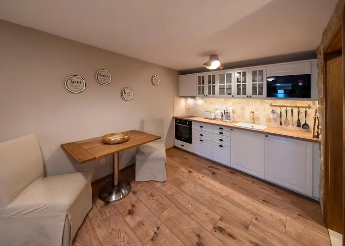 شقة Prague West - With Terrace Chýně